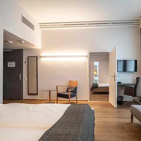 Baeren Am Bundesplatz Hotel 4*