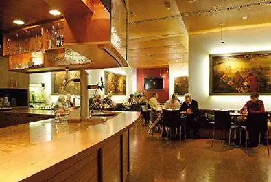 Baeren Am Bundesplatz Hotel 4*