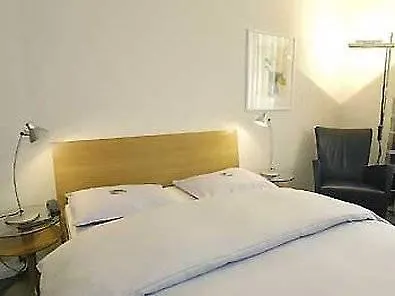 Hotel Baeren Am Bundesplatz