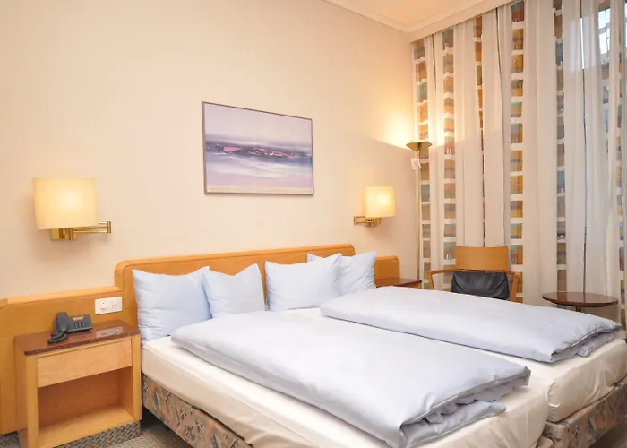 Hotel Baeren Am Bundesplatz Berna