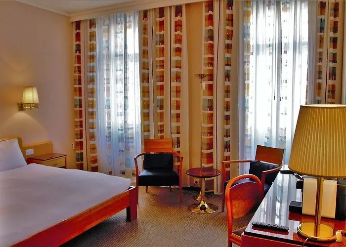 Baeren Am Bundesplatz Hotel 4*