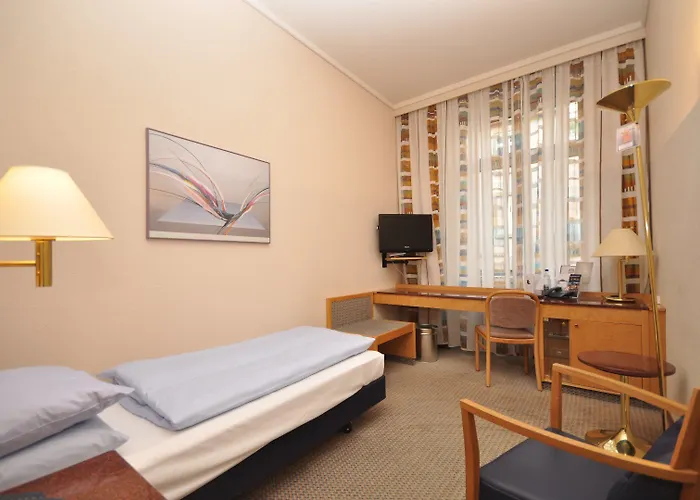 Baeren Am Bundesplatz Берн